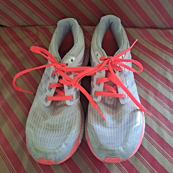 Adidas Boost - Picture 2 of 8